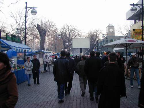 Tashkent - Saligokh street, Broadway